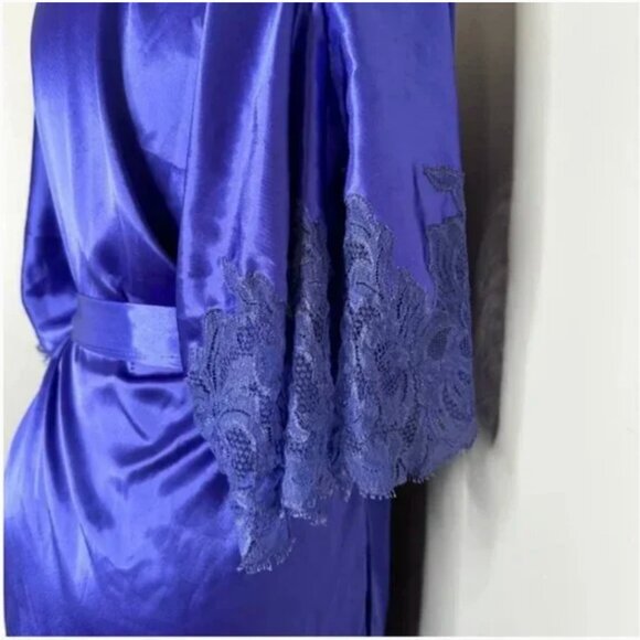 Natori Women's Plume Kimono with Lace Detail Robe Purple Size Medium - Picture 5 of 9